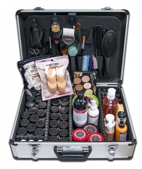 Набор танатокосметики для посмертного макияжа от Новосибирского завода специальных изделий.