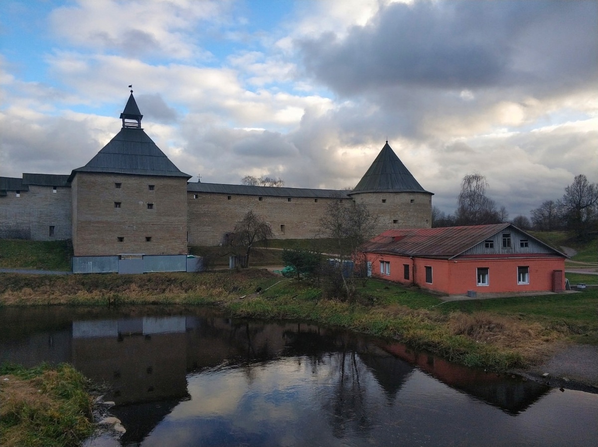 Старая Ладога. Утро.