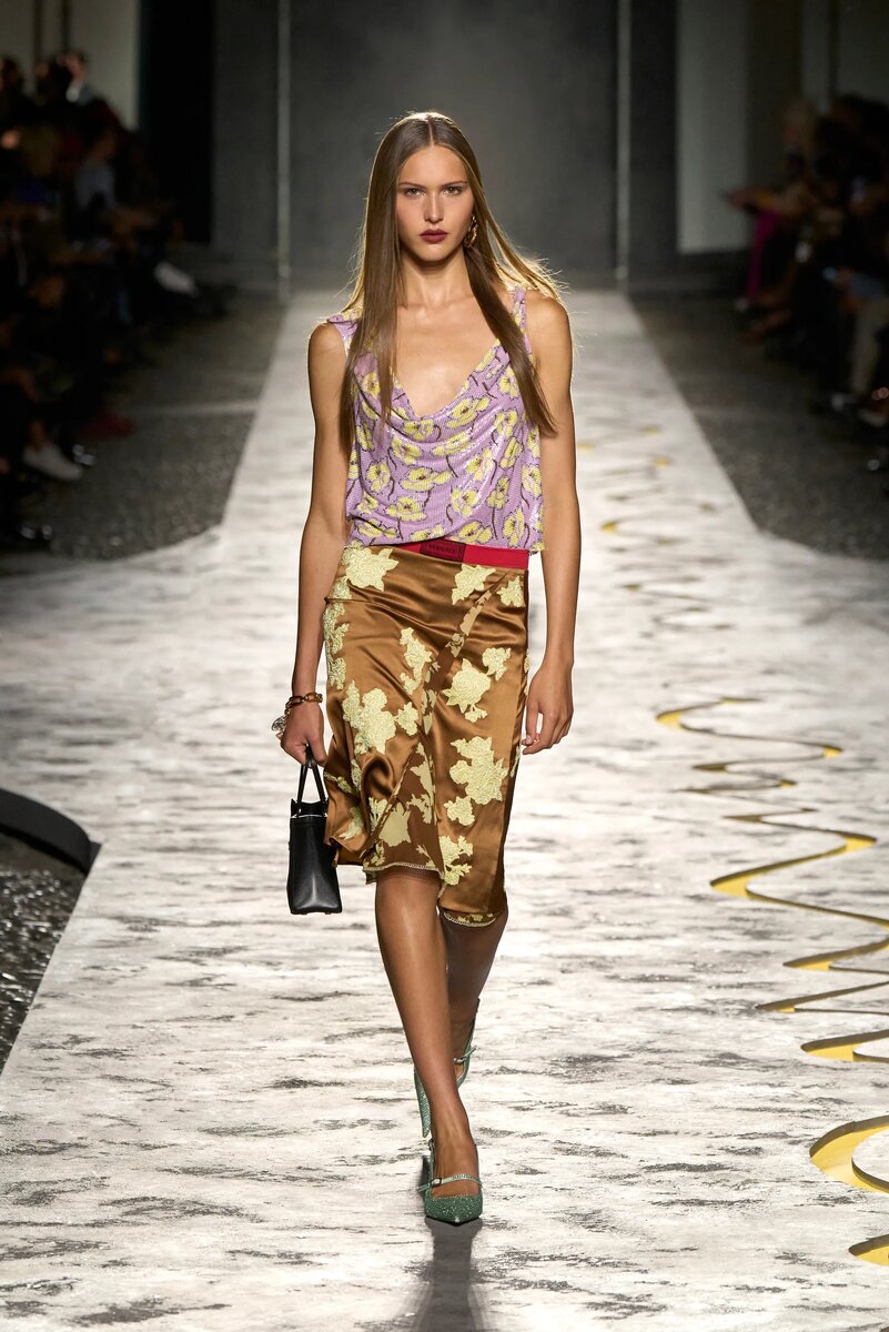Versace Spring 2025
