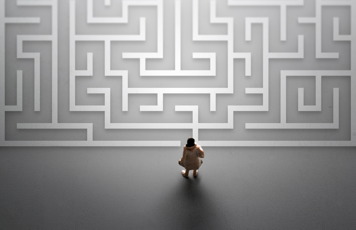 Почти никто не признается в том, что финансово неграмотен и допускает ошибки в управлении деньгами, но есть ряд фраз-индикаторов, за которыми может скрываться ошибочное финансовое поведение.