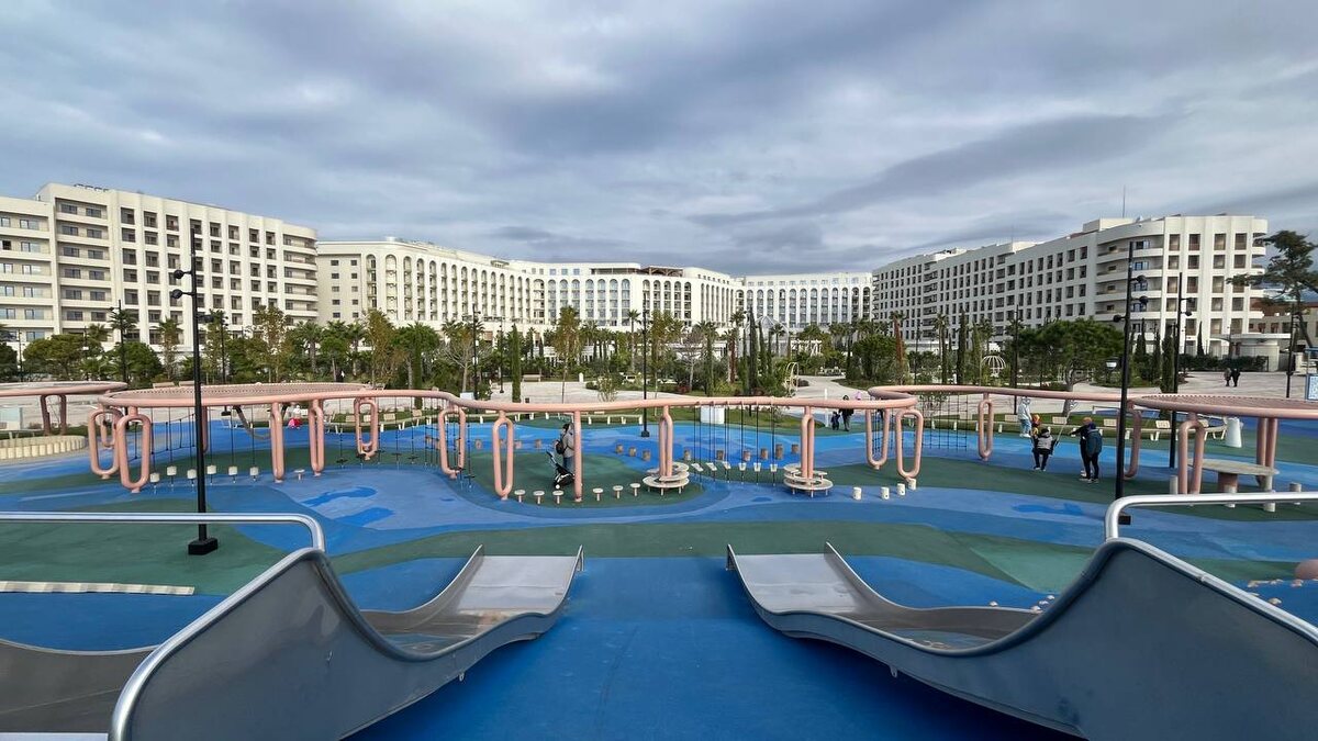 на фото 28 нобря 2024 год