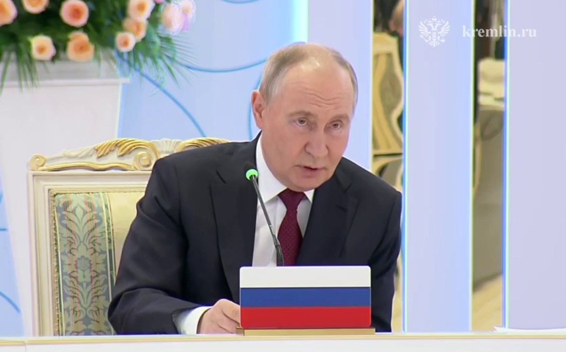 Кадр из видео