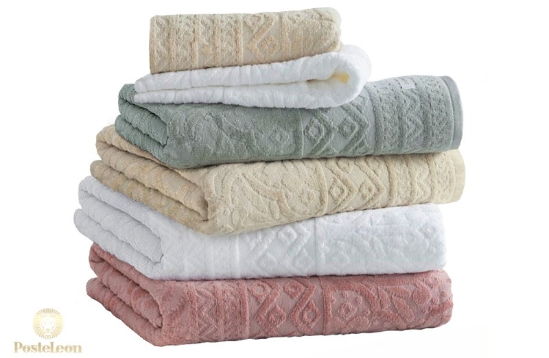 Бразильские махровые полотенца Buddemeyer, дизайн Lotus