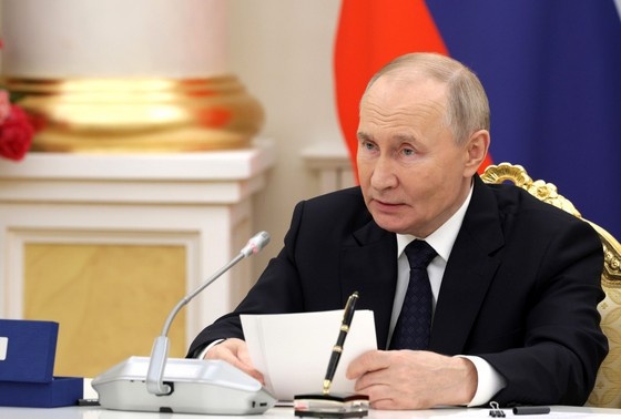    Владимир Путин