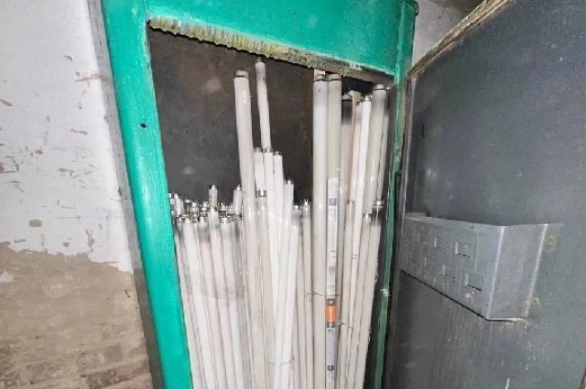    От ламп могут исходить опасные испарения.