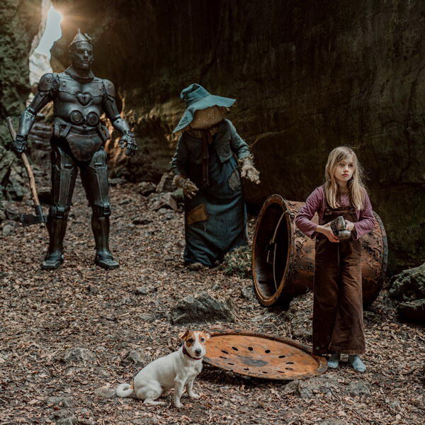     Жители России хотят увидеть новые фильмы про Элли, Аладдина, Герду и Золушку