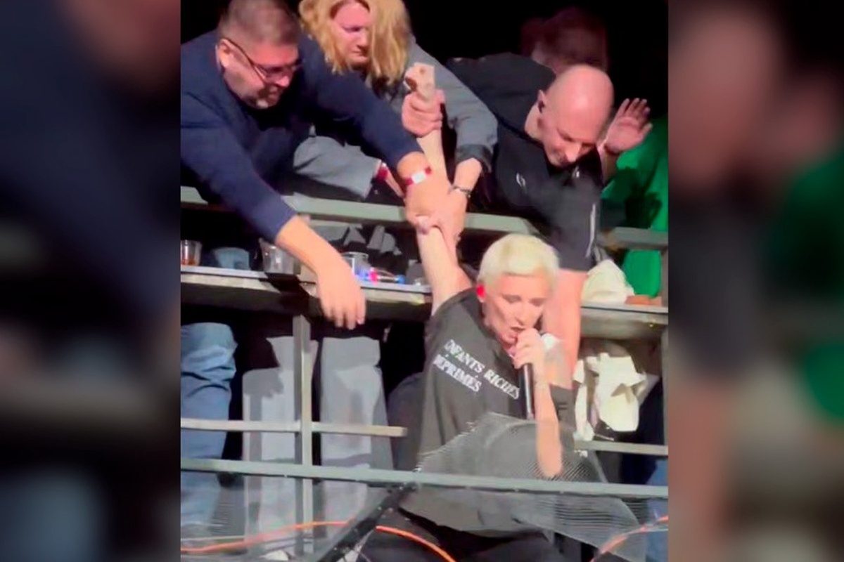 Фото © Instagram (признан экстремистской организацией и запрещён на территории Российской Федерации) / arbenina_fan_group