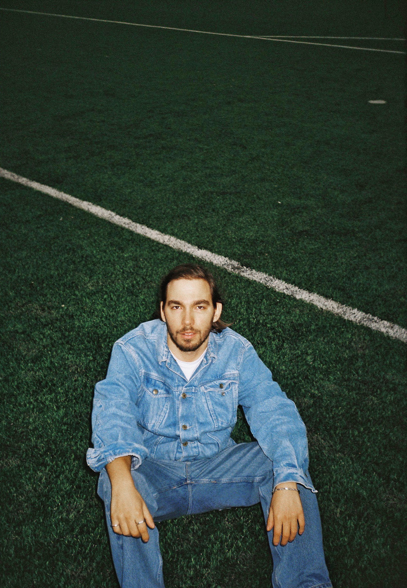    «Можно вывести человека из панка, но нельзя вывести панк из человека»: Петар Мартич — о новом альбоме и жизни в Сербии (фото 1)