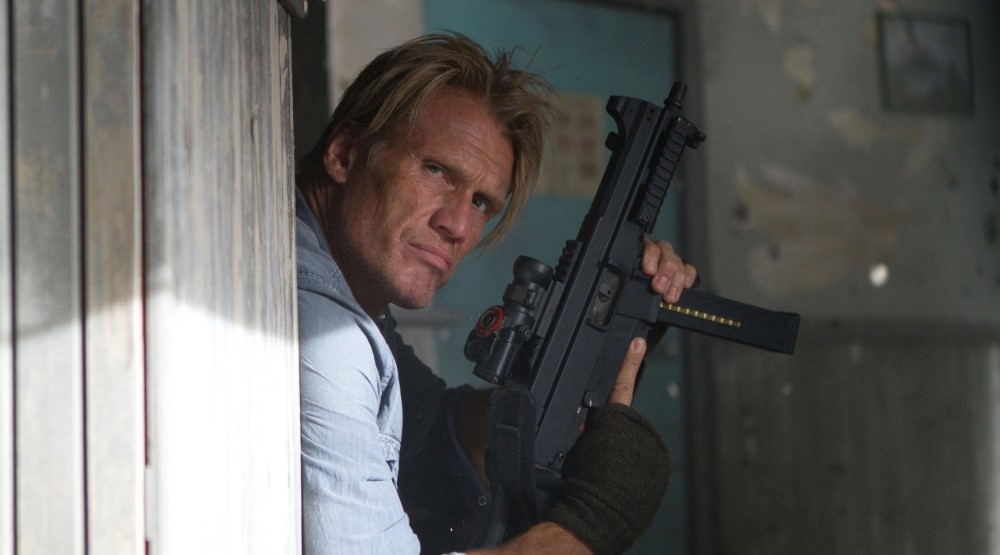     Дольф Лундгрен, кадр из фильма «Неудержимые 2» (2012)