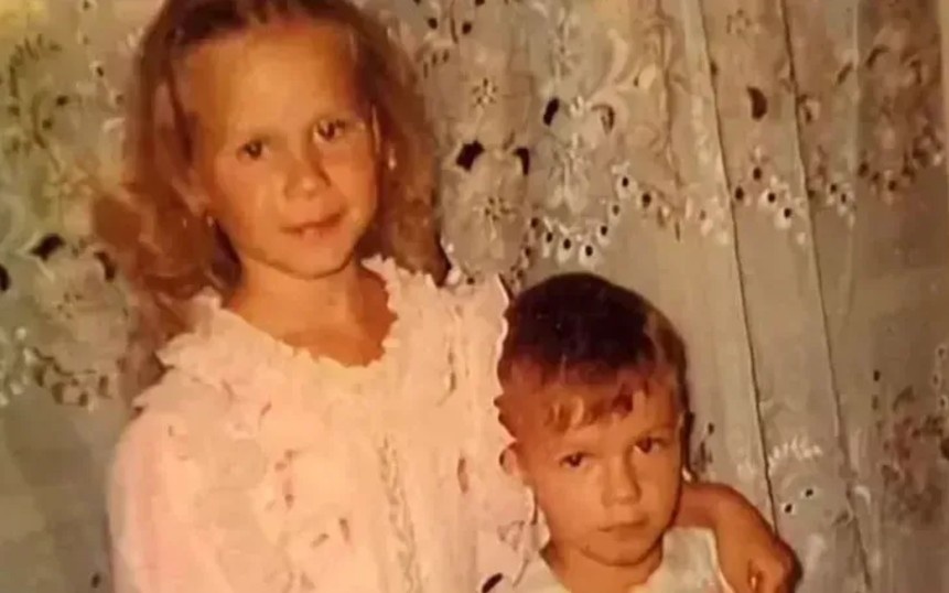 Яна и Женя Табаковы