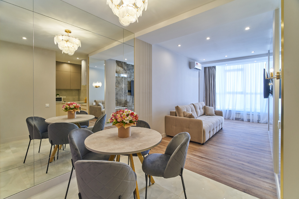 Отель Gold Wings сети Mirror Hotels