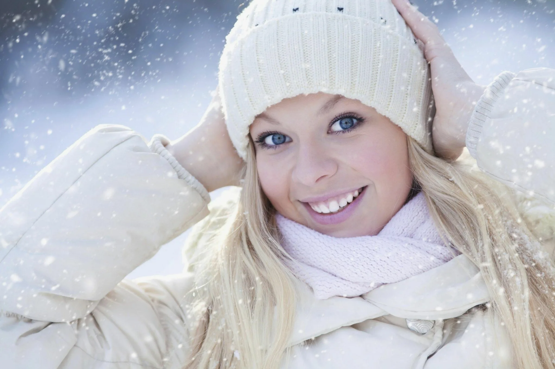 «И не забудь надеть шапку!»… Может ли отказ от головного убора зимой привести к облысению?