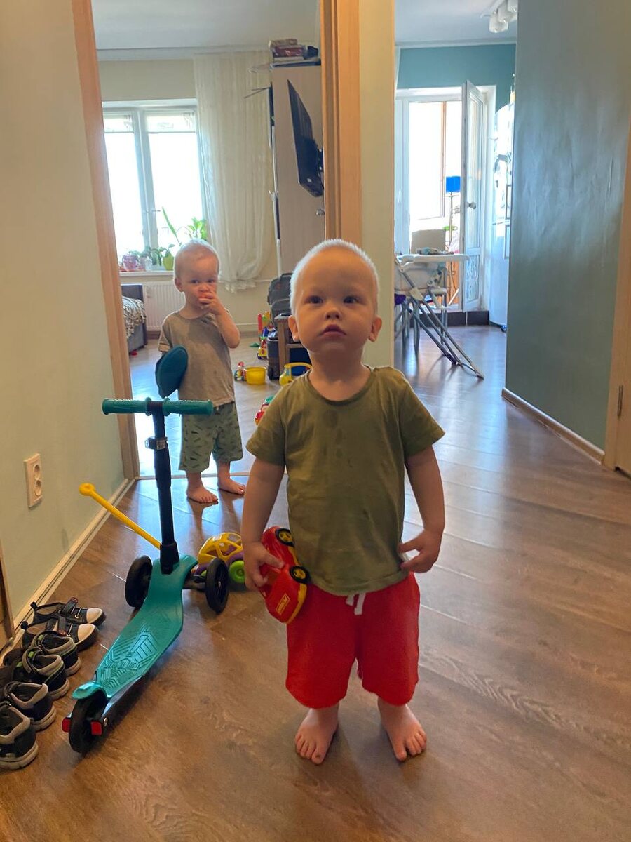 Нашла фотку, не знаю какого года