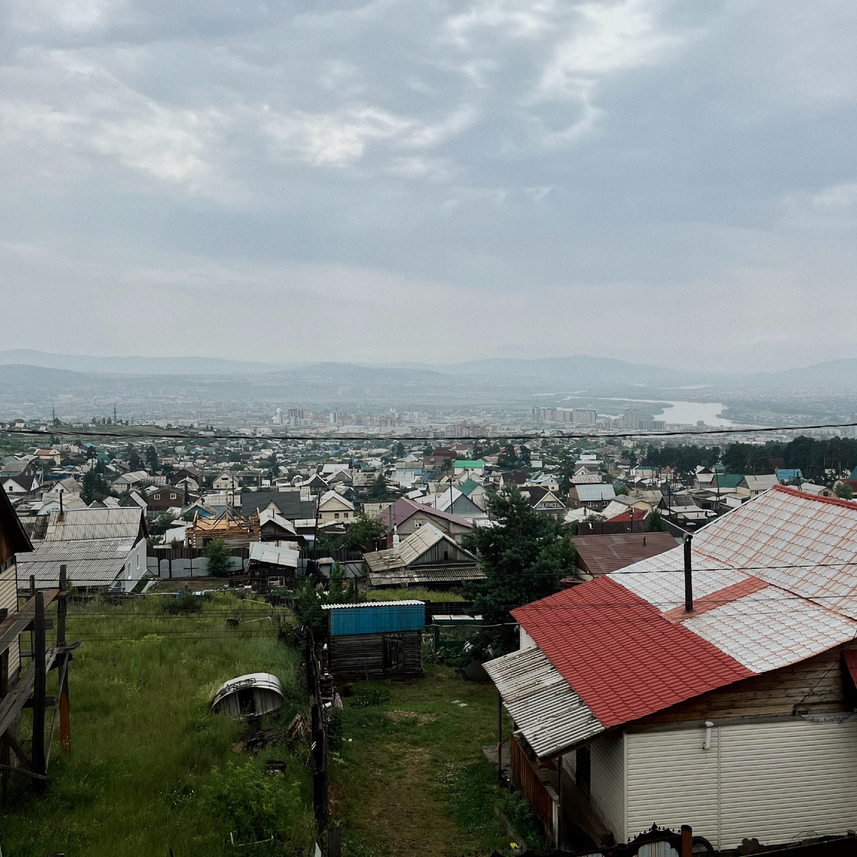 Вид со смотровой на Улан-Удэ