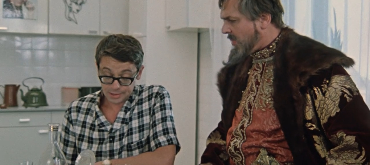 Кадр из фильма Иван "Васильевич меняет профессию"