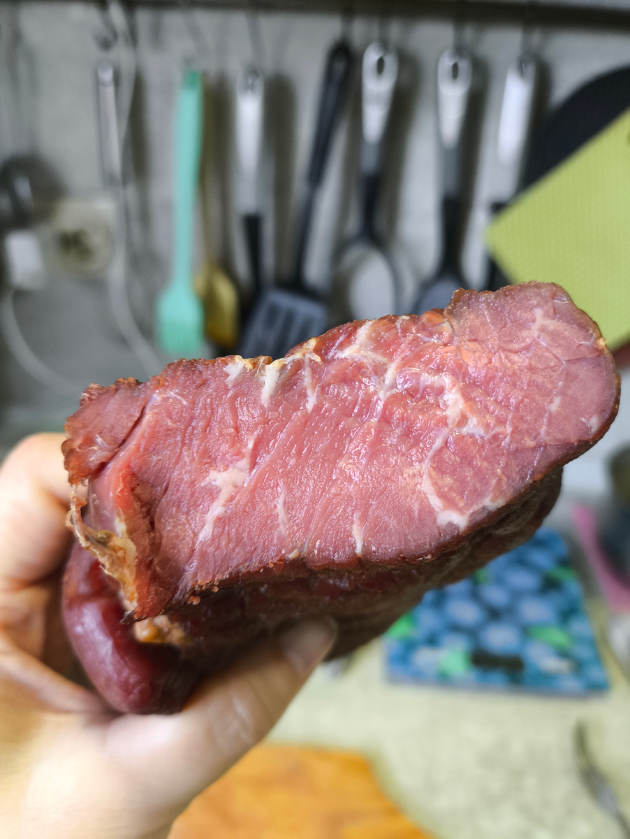 Тифлокомментарий. На фото тот же кусок. Срез.