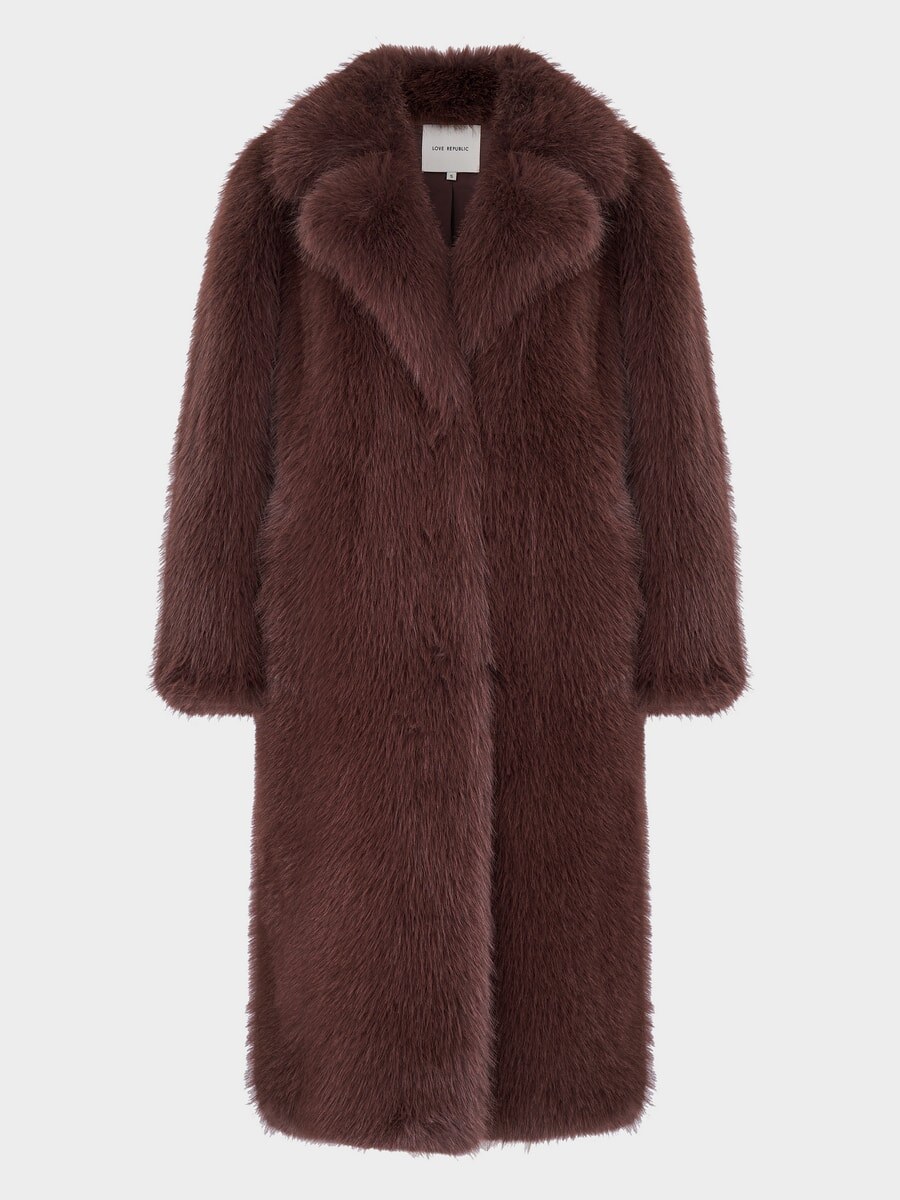 Шуба из длинношерстного искусственного меха