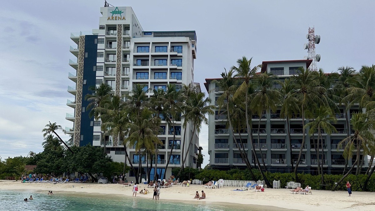 Вид на 4* отель Arena