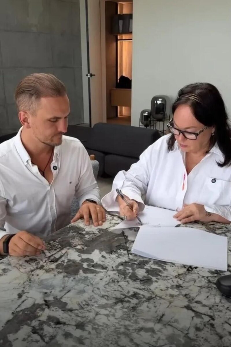    Лариса Гузеева и ее друг Сергей Соцсети