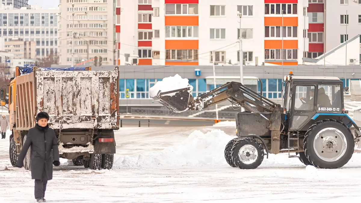 Фото: 1MI. Уборка снега