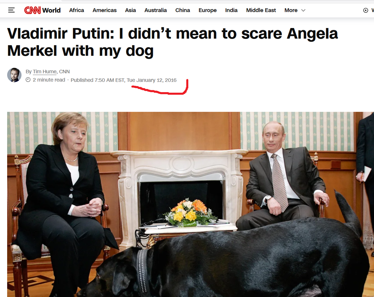 Ангела Меркель с тревогой наблюдает за приближением собаки Владимира Путина 2007 