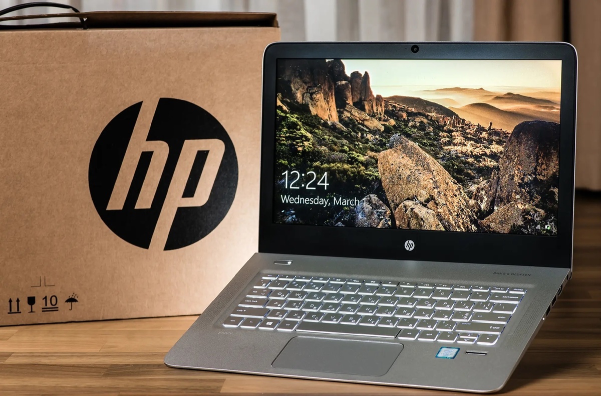 Ноутбук HP маленький серый