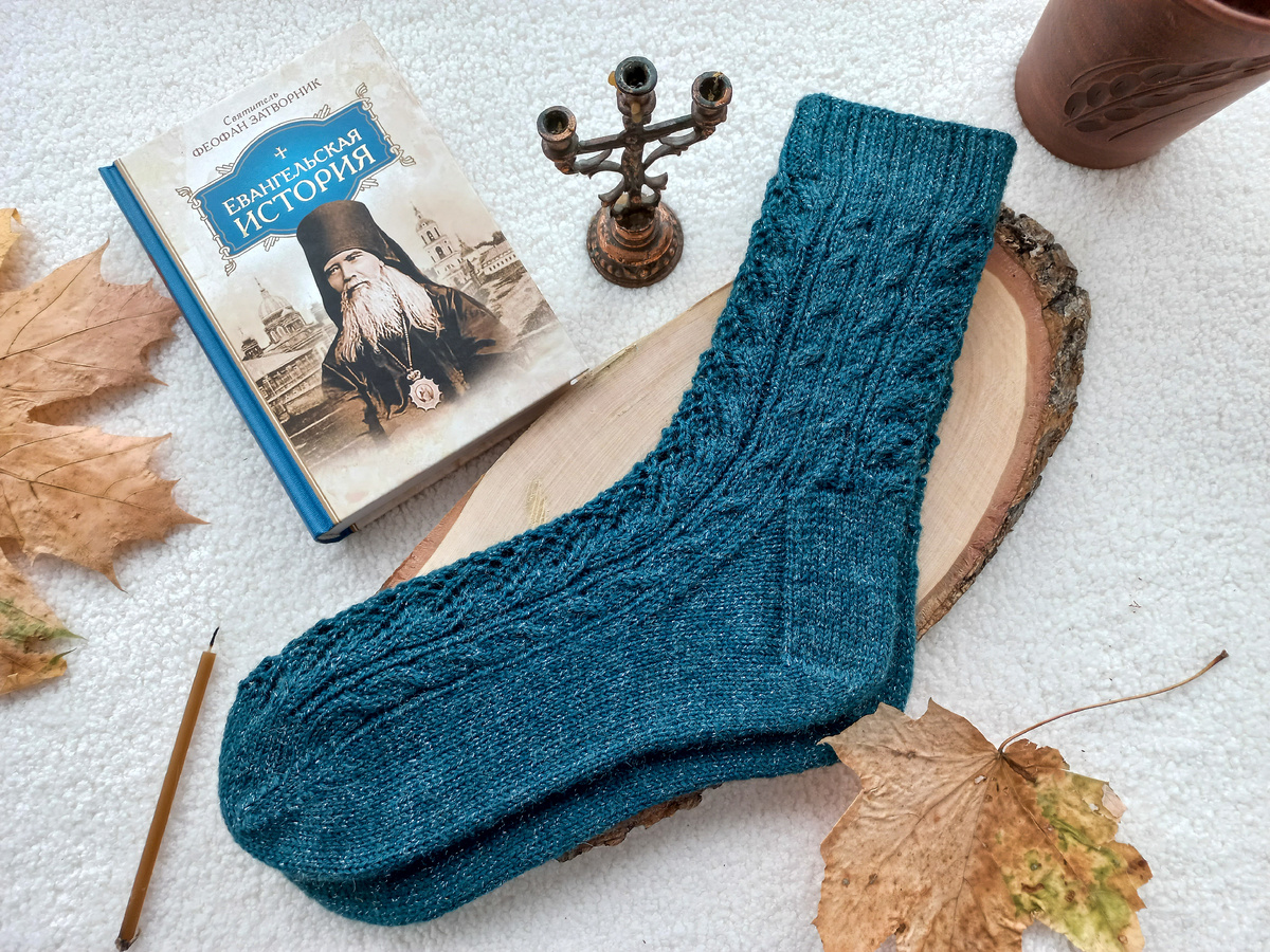 Заказчица - матушка, т.е. жена священника