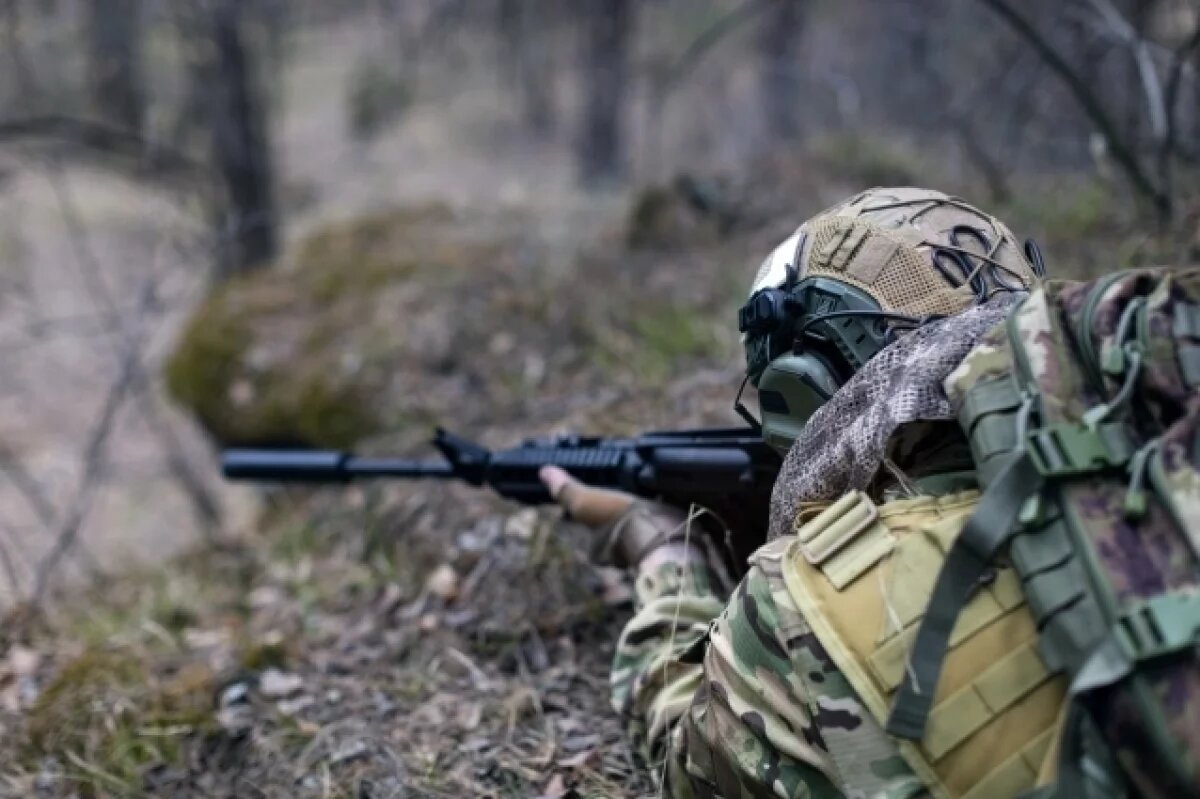    Отстрелялся пулеметчик за «жовто-блакитный» платочек.