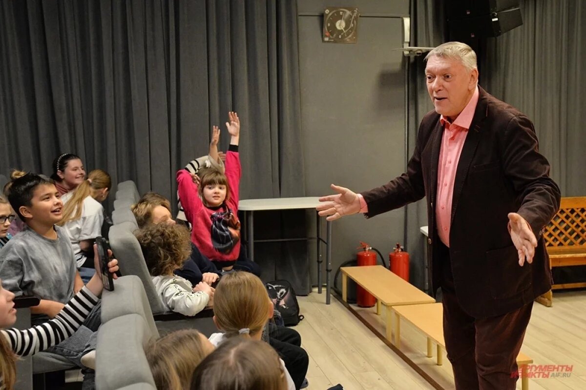    Александр Федоров.