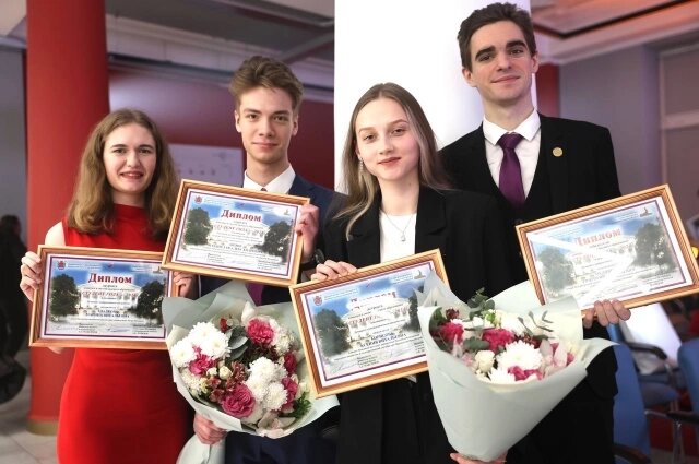    Фото: Пресс-служба Смольного/ Юлия Старобор