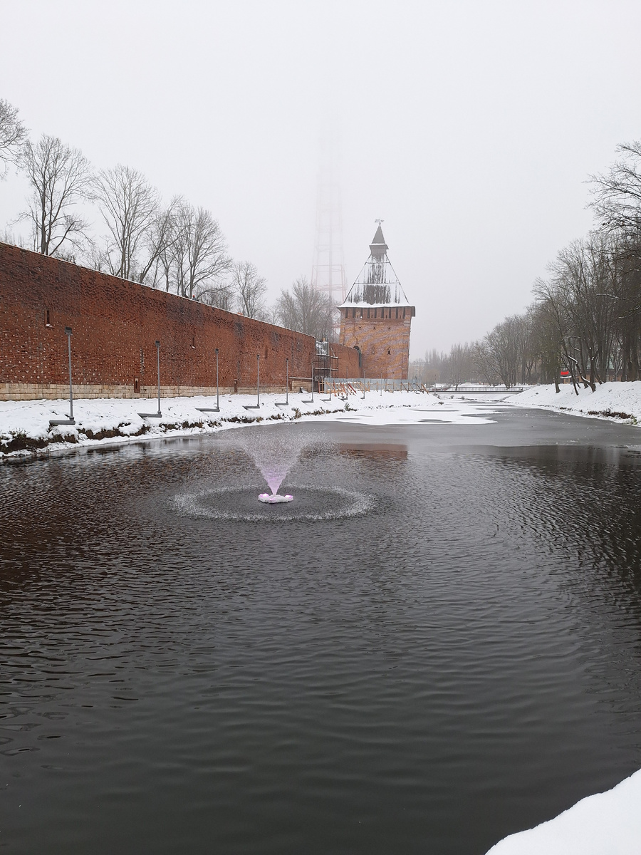 Сегодня в у стены.