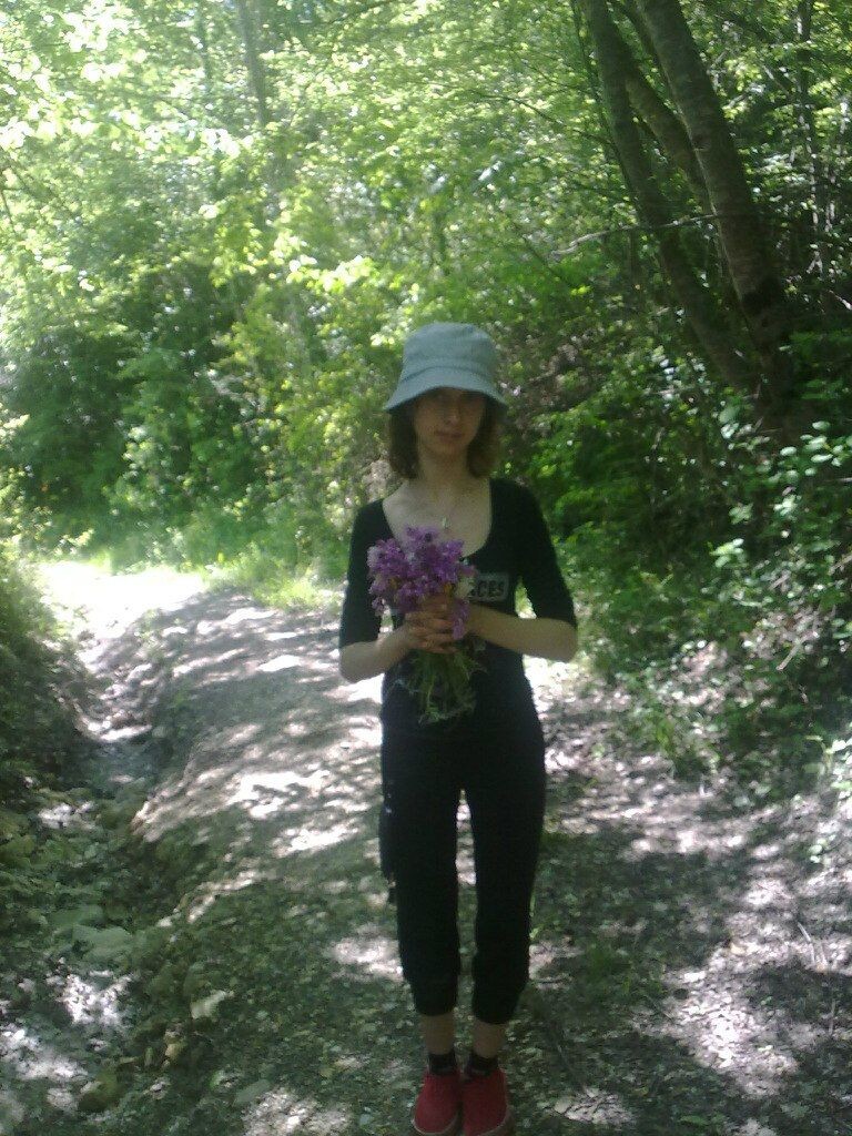 Фото из личного архива: мини путешествие по нашему лесу.🌳🪻🌲