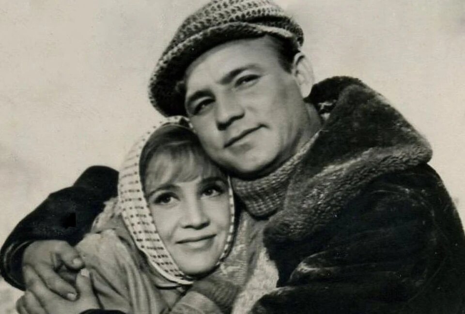 В главных ролях снимались Надежда Румянцева и Николай Рыбников. Фото: кадр из фильма