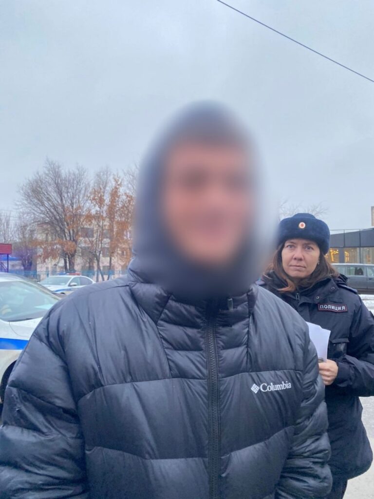     В Оренбурге задержали серийного угонщика-рецидивиста Оренбуржье
📷    В Оренбурге задержали серийного угонщика-рецидивиста Оренбуржье
📷    В Оренбурге задержали серийного угонщика-рецидивиста Оренбуржье
