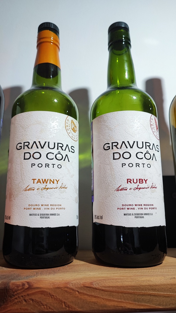 Gravuras Do Coa Ruby & Tawny