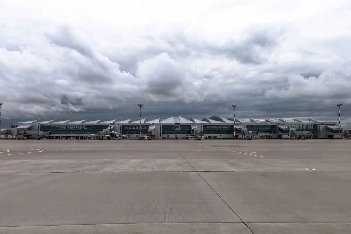    Донской аэропорт Платов проверили после сообщений об угрозе терроризма