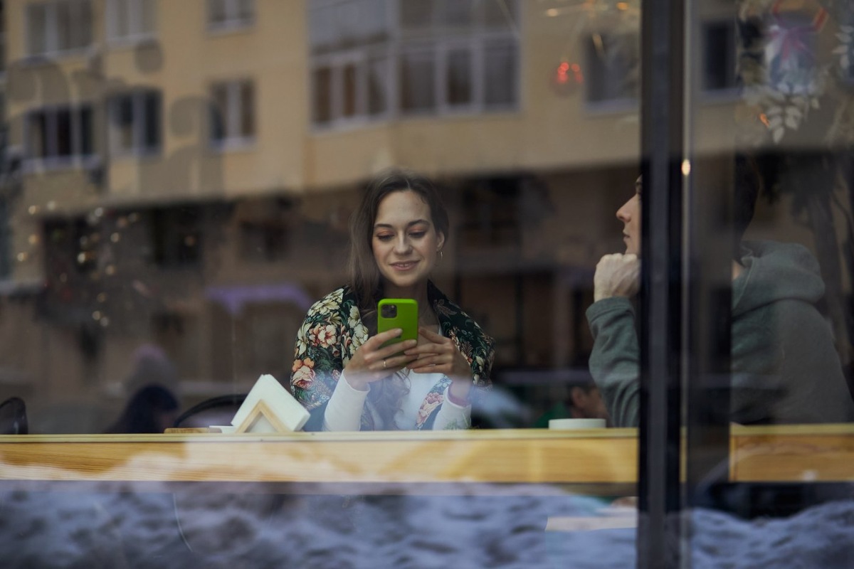    Аналитика: как югорчане коротают время в пробках и очередях