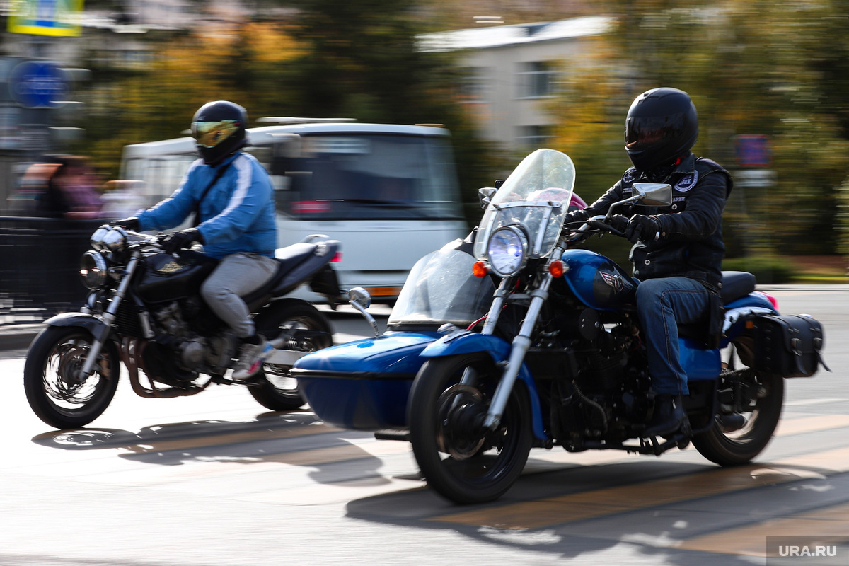 Ресторан обстреляли неизвестные на мотоцикле (архивное фото). Фото: Размик Закарян © URA.RU