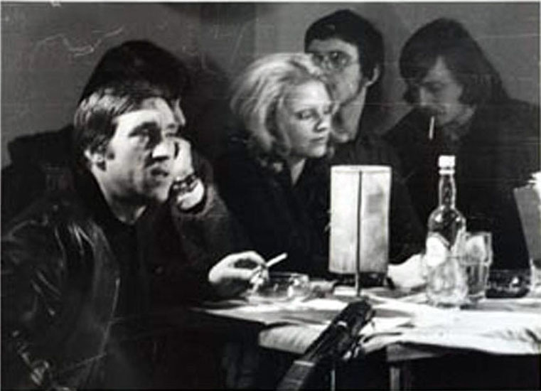 Автор: https://www.peoples.ru/art/music/bard/vysotsky/visotsky_201002011821106.jpg