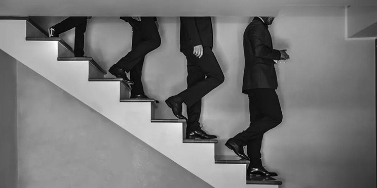 Ритм в музыке — один из важнейших элементов, который создаёт мелодию, делает её запоминающейся. В фотографии у него примерно такая же роль / Фото: mywed.com