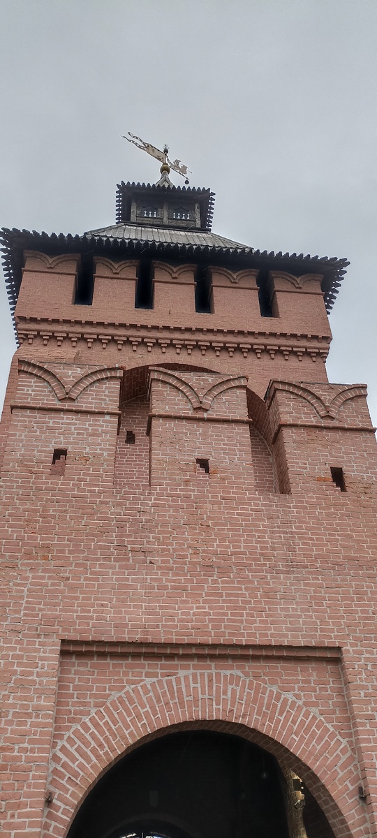 Башня Пятницких ворот