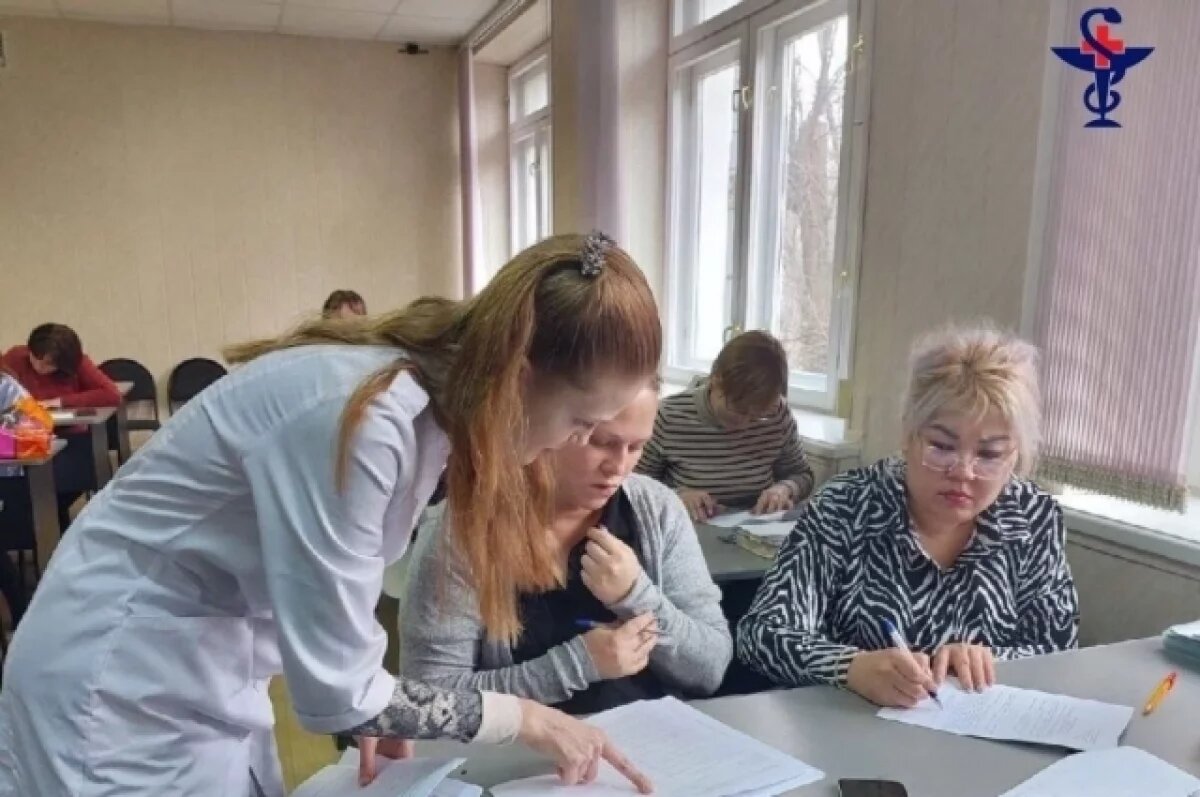    Астраханская больница пополнилась новыми молодыми кадрами