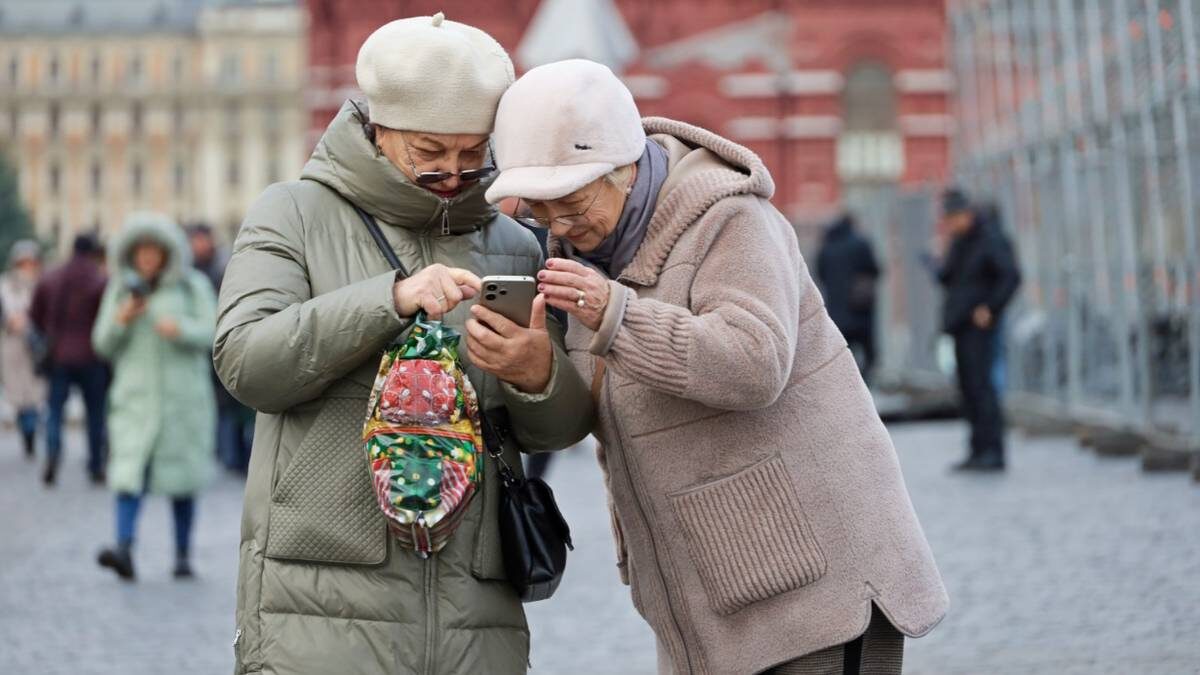    В следующем году минимальная пенсия в Москве вырастет на 1350 рублей и составит 25 850 рублей / Фото: Олег Елков / ТАСС