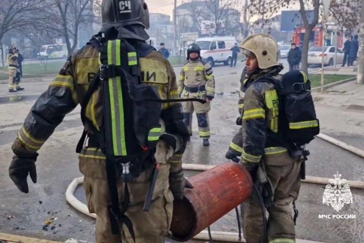    Пожар в двухэтажном кафе в Махачкале ликвидировали