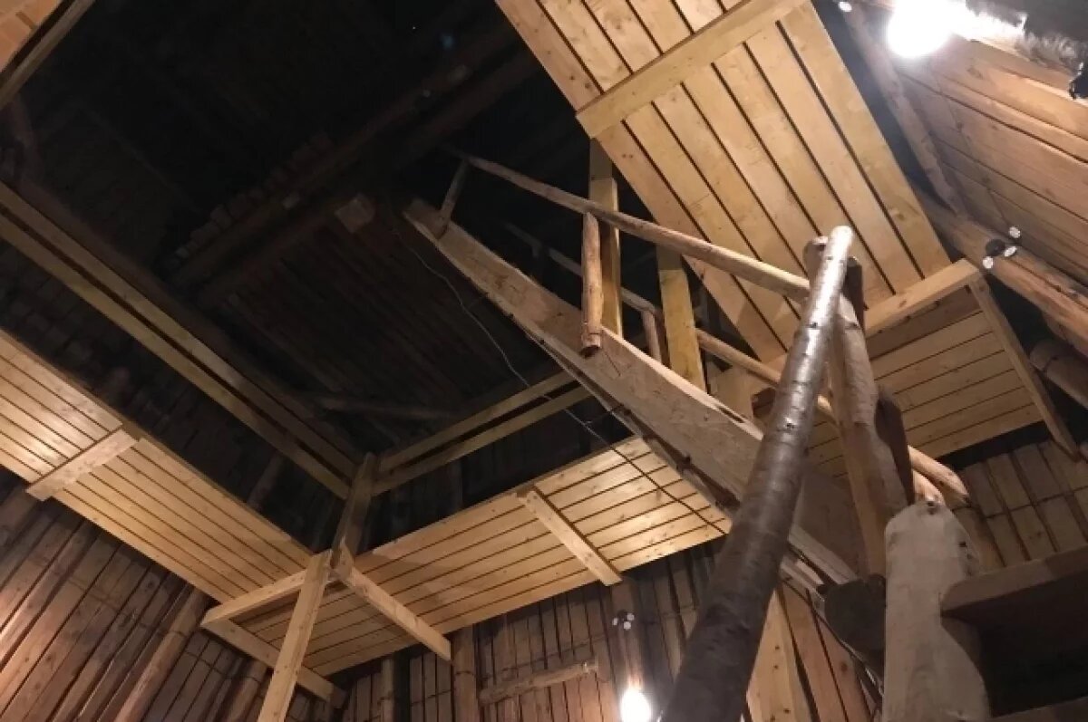    В Печорах завершается реставрация башни Верхних решёток