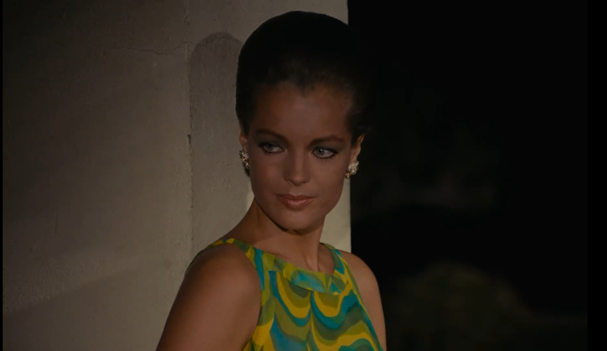 Марианна. Скриншот из фильма «Бассейн» 1969 г.