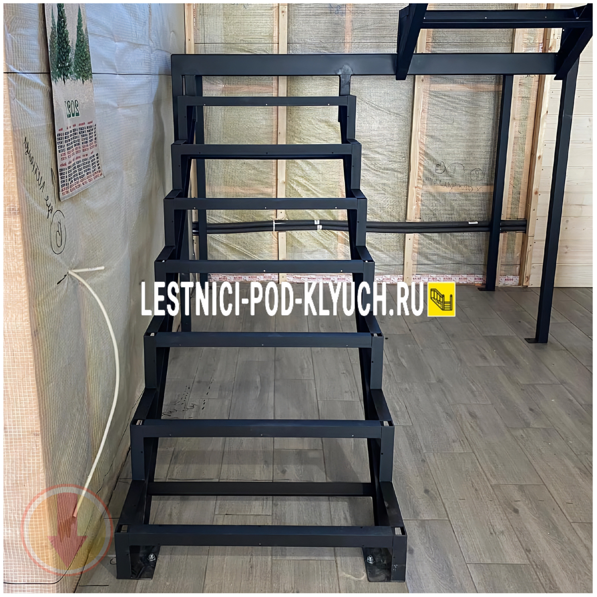 Принимаем заявки и звонки: пн-вс с 8:00 до 21:00  +7 (950) 617-54-00 Электронная почта: info@lestnici-pod-klyuch.ru