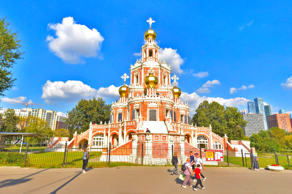 Церковь Покрова Пресвятой Богородицы в Филях. Источник: панорамы Яндекс 