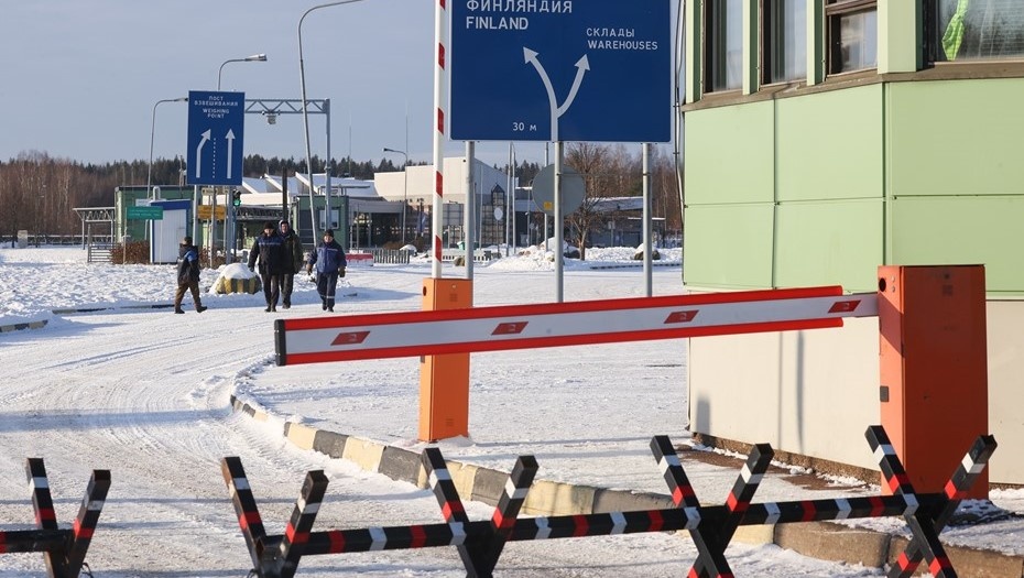    Граница России и Финляндии. Ограждения на МАПП "Торфяновка". Ноябрь 2023 года. Автор фото: Александр Демьянчук/ТАСС