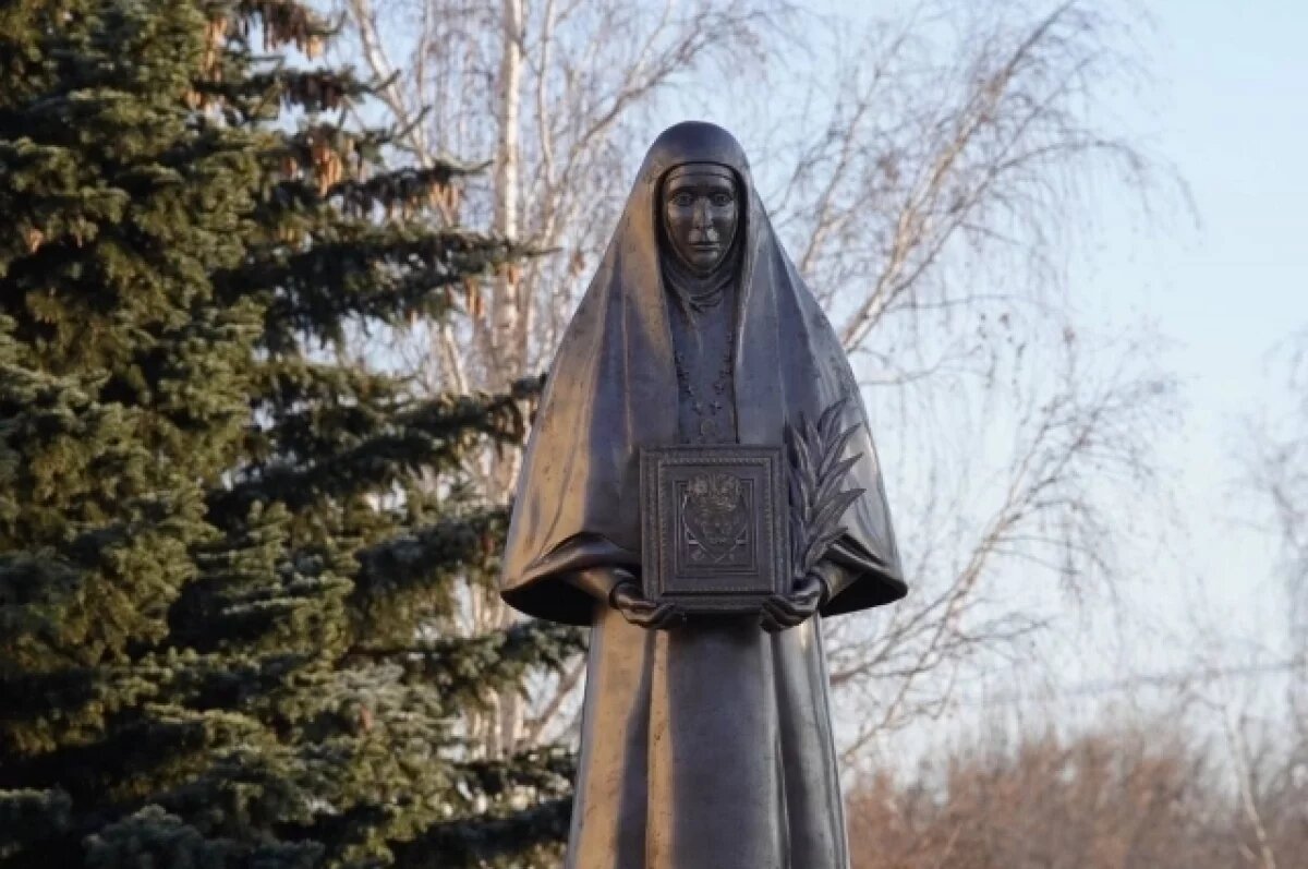    В Башкирии установили памятник святой преподобномученице Елизавете